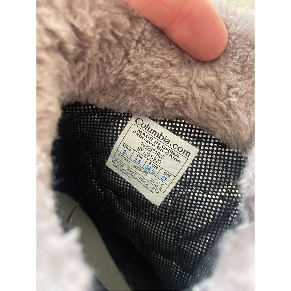 Columbia boots size 3 winter boots - Picture 6 of 7